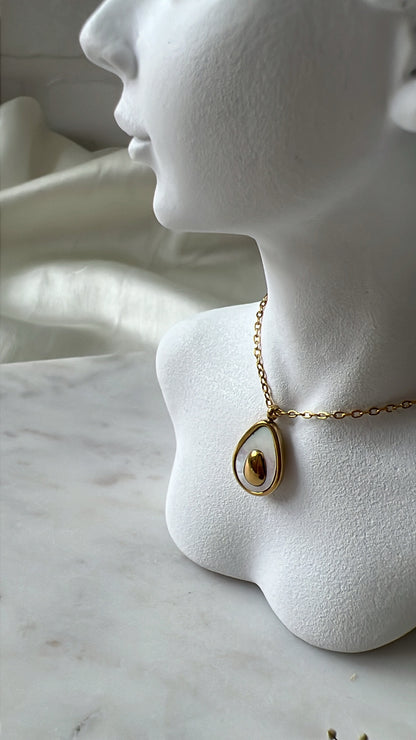 Avocado neckpiece