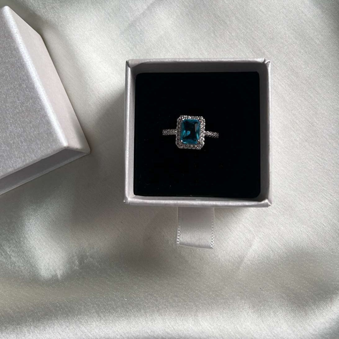 Fleur ring