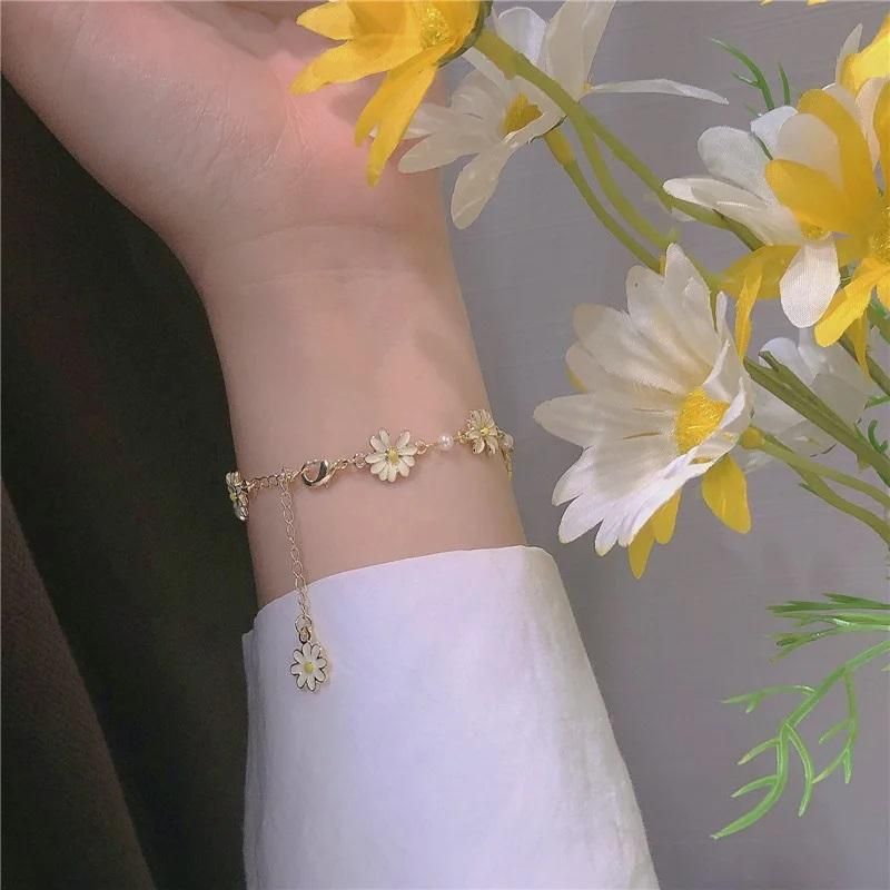 Trendy Flower Design Gold Plated Bracelet