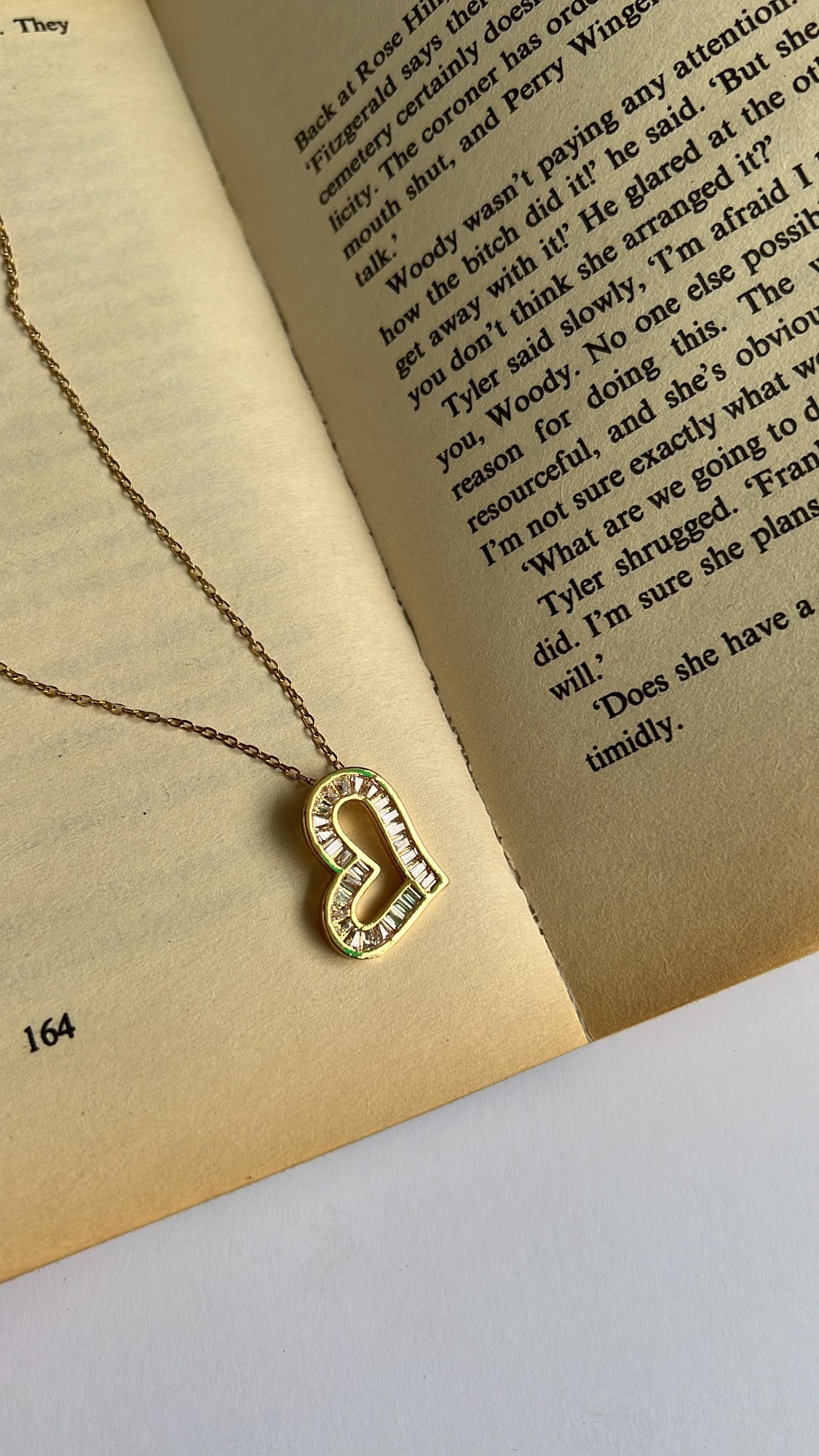 Holly heart chain