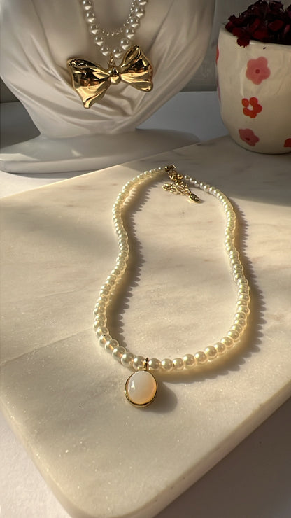 Ace Pearl Neckpiece