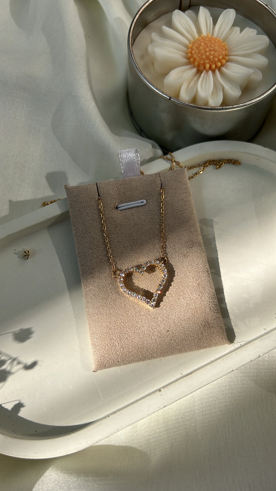 Norah Neckpiece