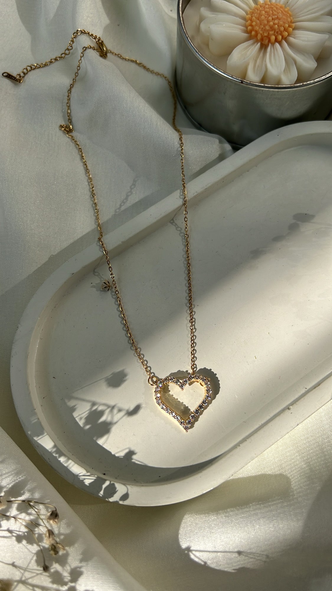Norah Neckpiece
