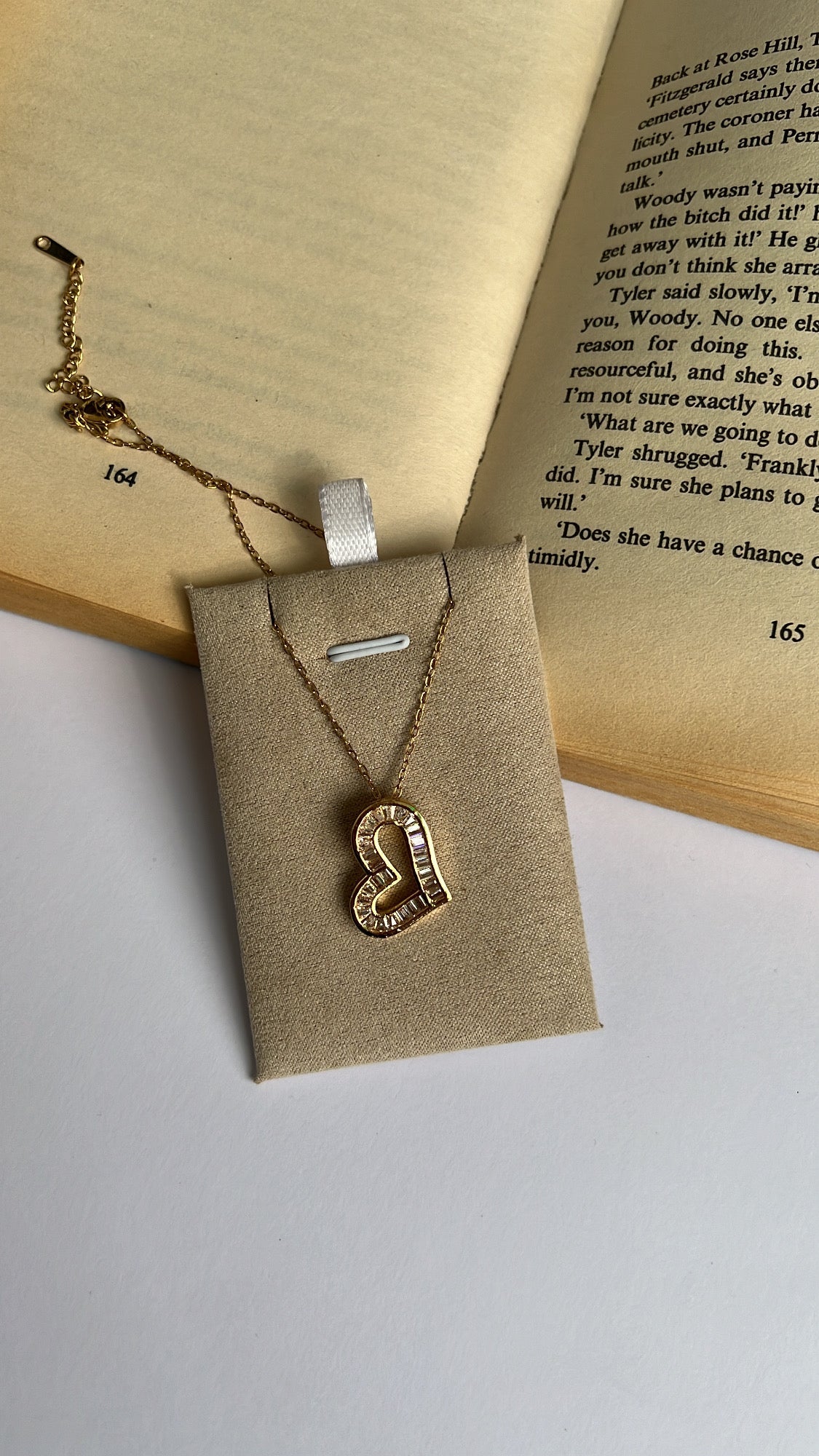 Holly heart chain