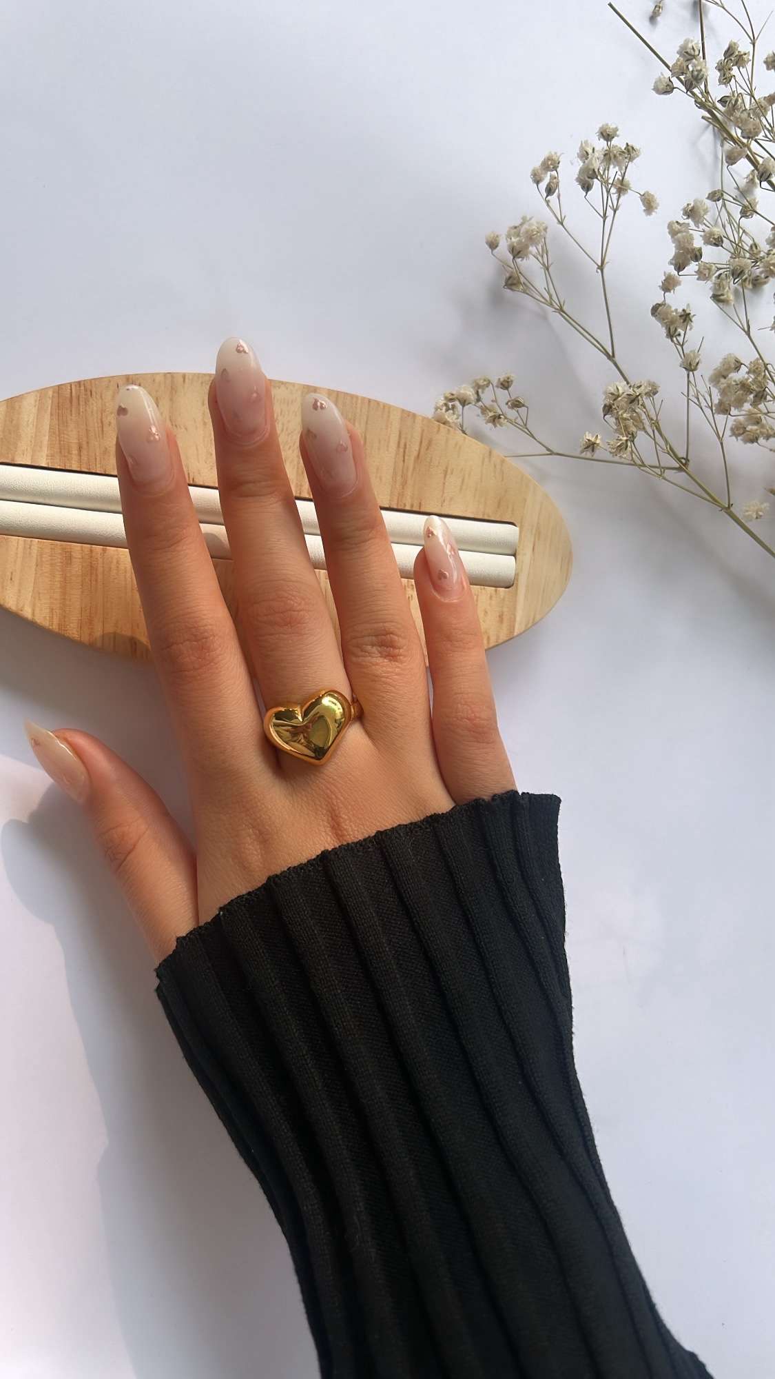 Puffed heart ring