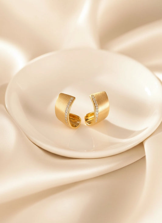 Twirls Design Gold Plated Mini Stud pattern Earrings