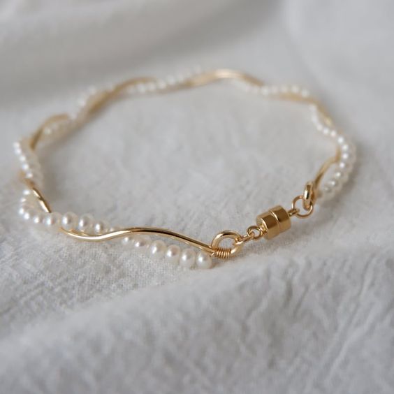 Pearl Bracelet