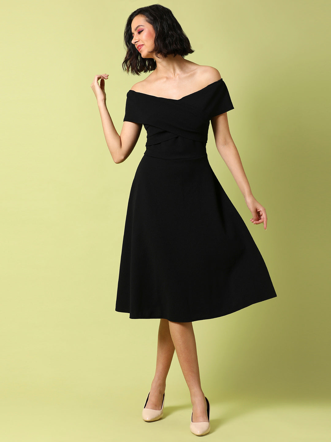 Campus Sutra - Black Dress With Criss-Cross Detail