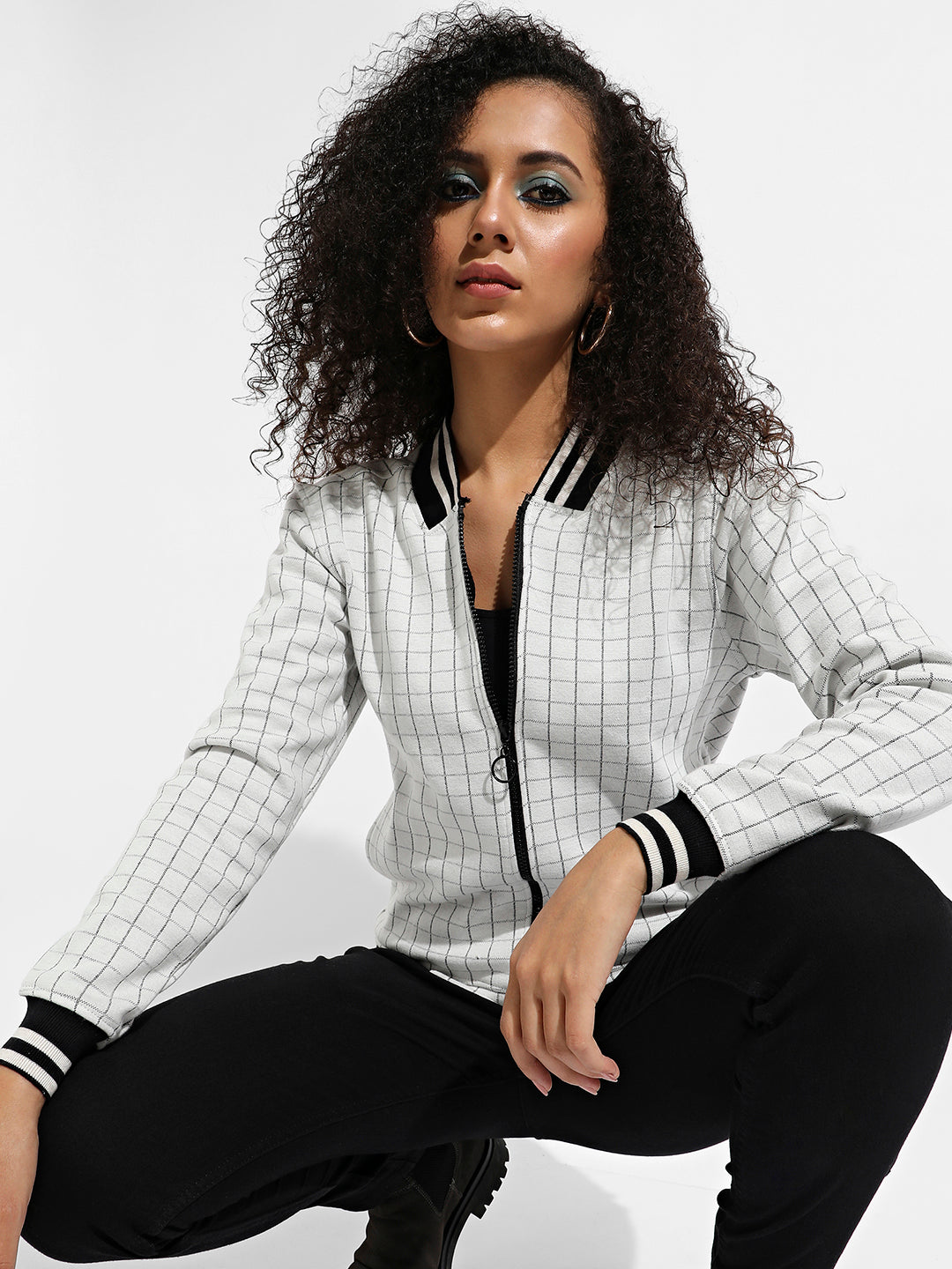 Campus Sutra - Grey Zip-Front Checkered Jacket With Contrast Hem