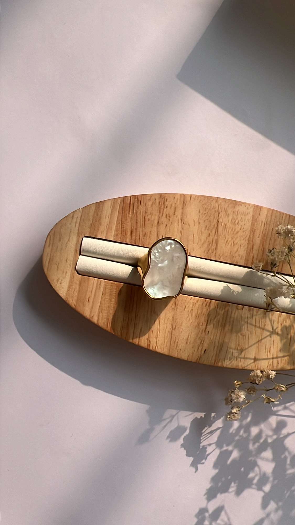 Ava white ring