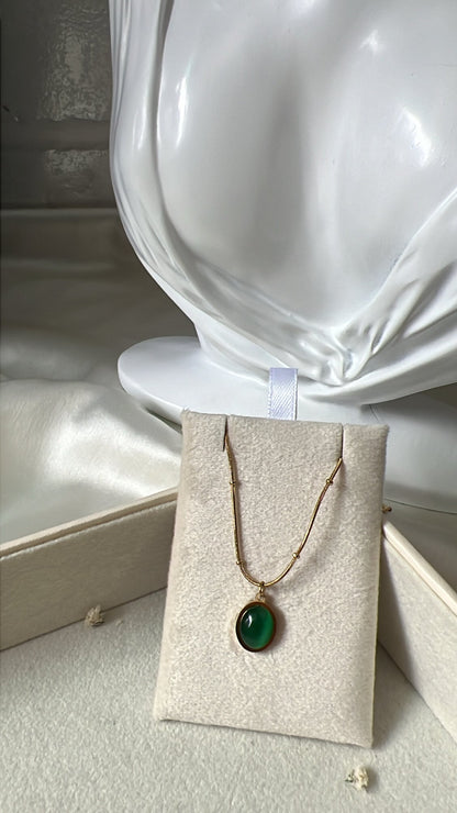 Ziph shellstone neckpiece