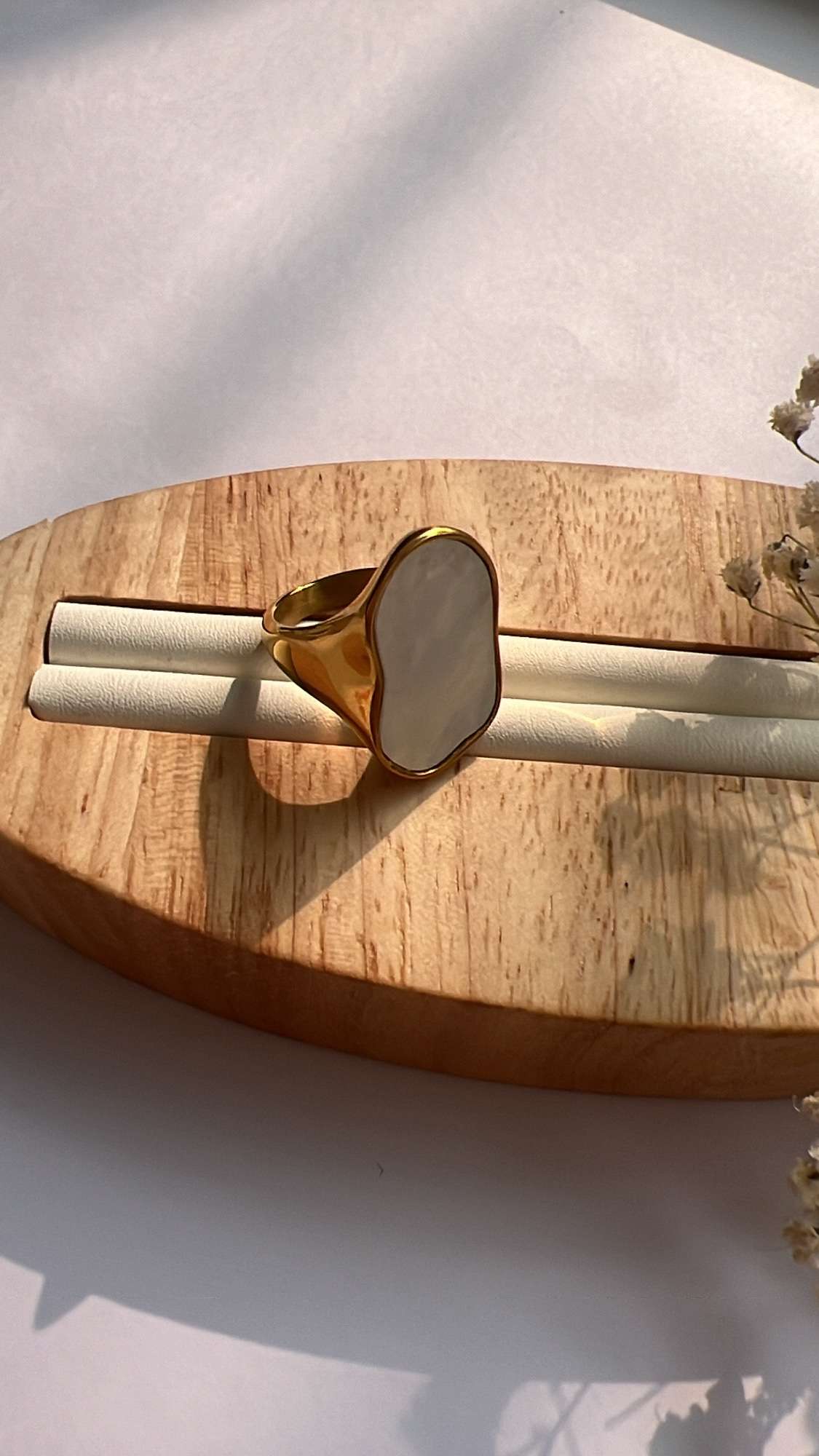 Ava white ring