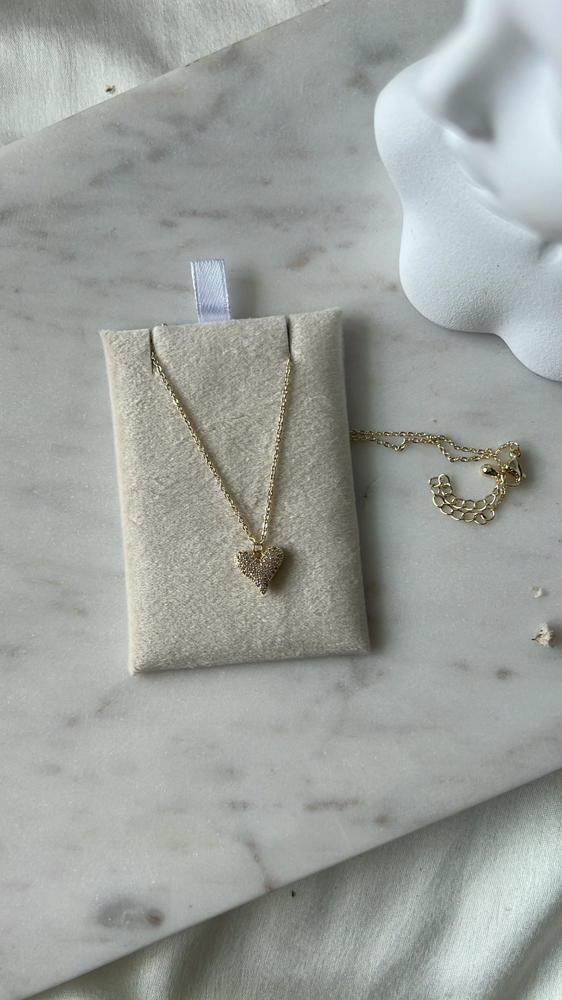 Clares Heart Neckpiece