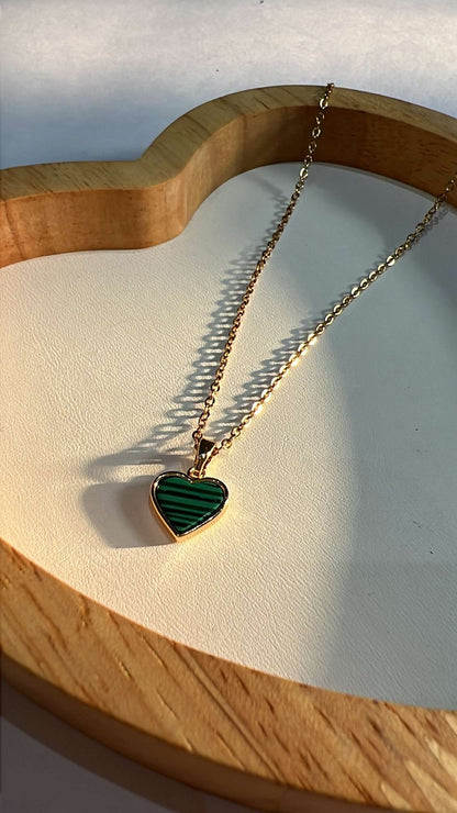 Piper emerald neckpiece
