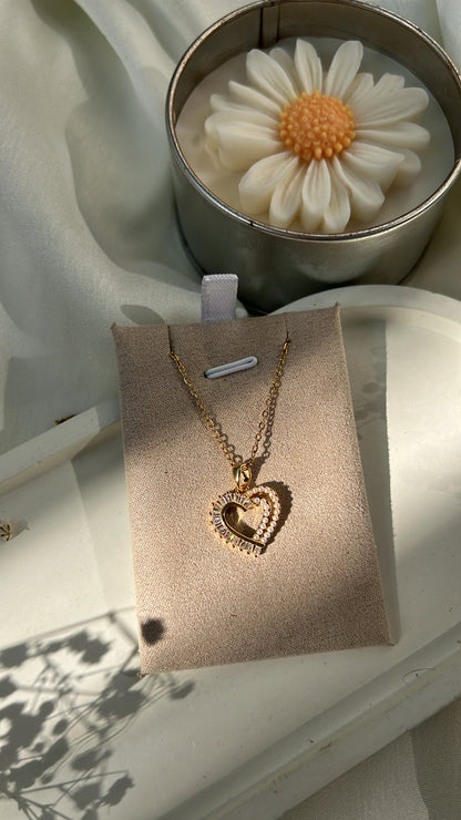 Leia neckpiece