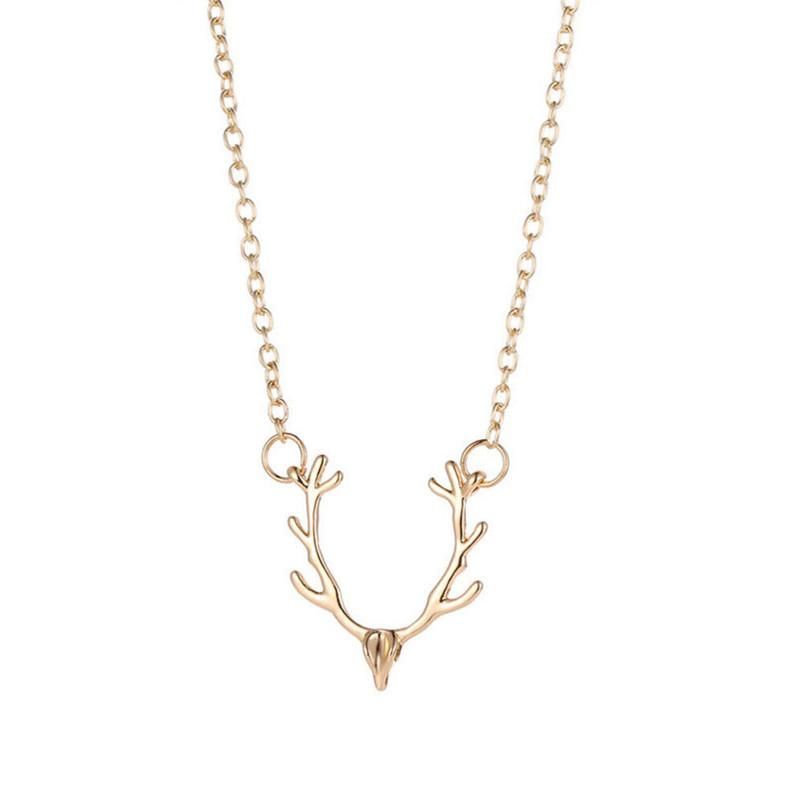 Yuletide Elegance: Classic Gold Choker Necklace