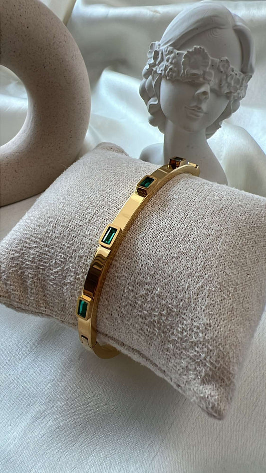 Arctic emerald bangle