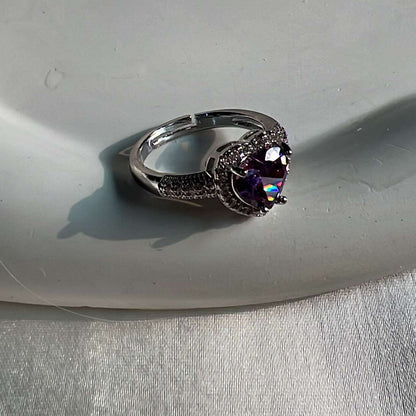 Chic heart ring