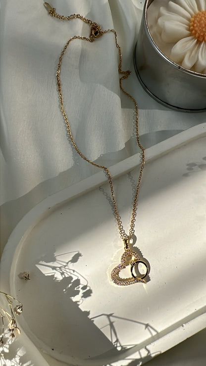 Raya neckpiece
