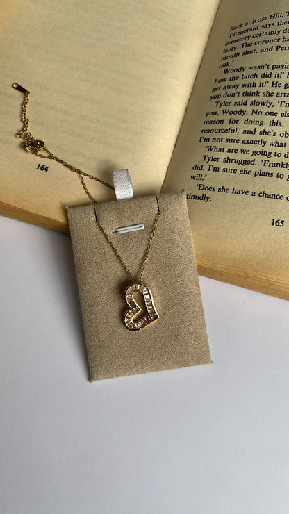 Holly heart chain