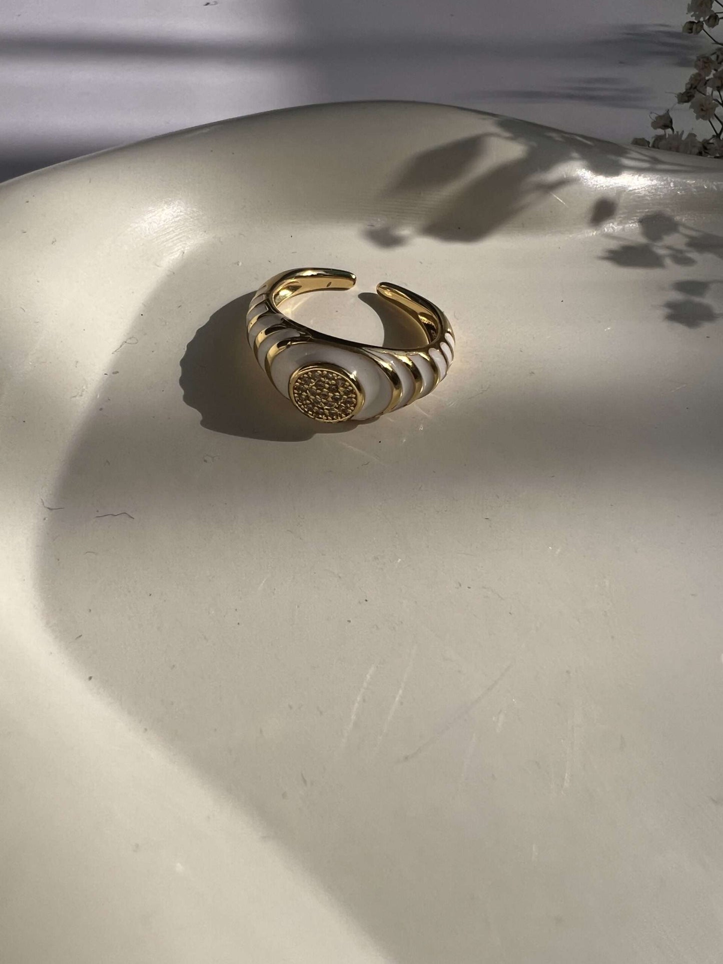 Ilya enamel ring