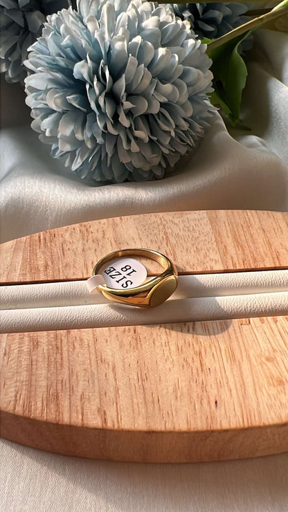 Tiffany signet ring