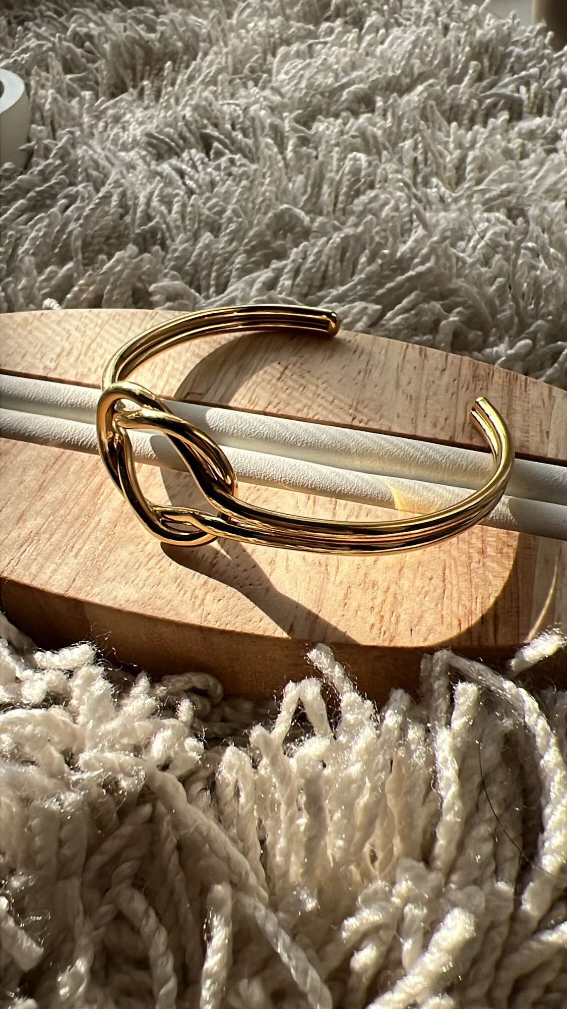 Celia knotted bangle