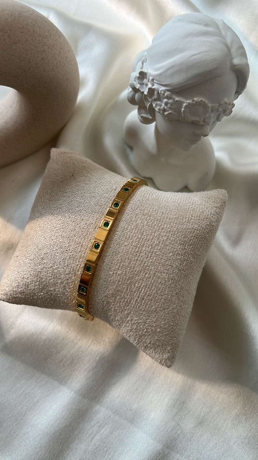 Rhys emerald bangle