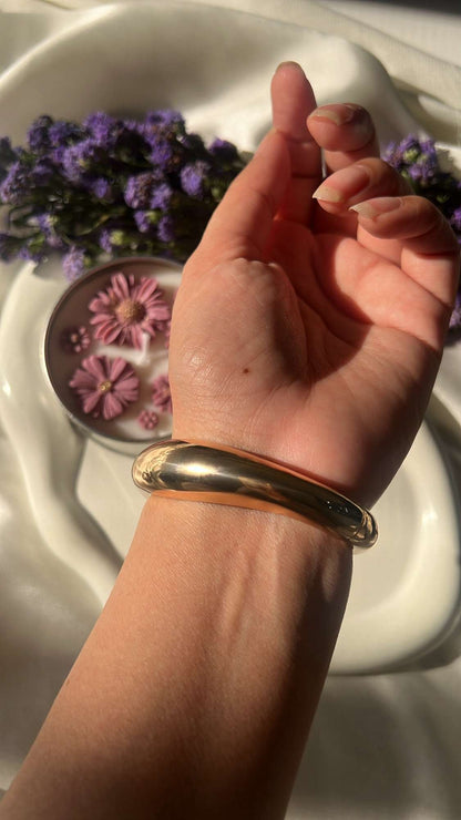 Twiggy bangle