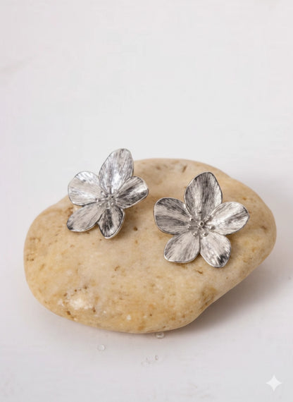 Sliver Flora Pin Earrings