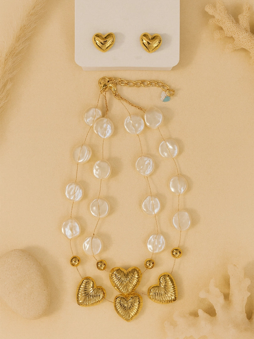 Bohey by KARATCART Elegant Gold-Plated Heart Shape Flat Pearl Jewellery Set for Women
