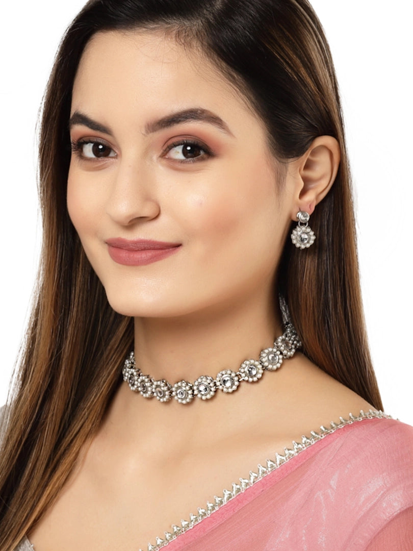 Karatcart Oxidised Silver White Kundan and Pearl Choker Necklace Set for Women