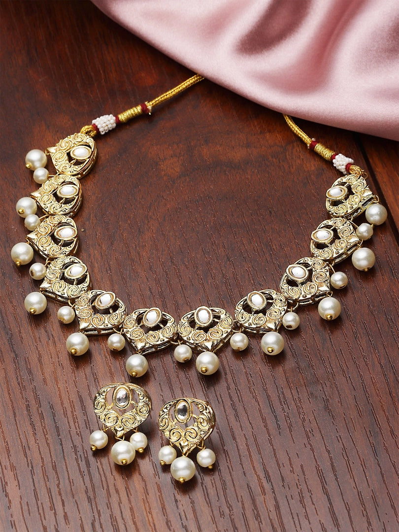 Karatcart Gold Plated Heart Shape Kundan and Pearl Studded Necklace Set for Women
