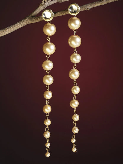 KARATCART Gold Plated Kundan Dangler Gold Earrings for Women