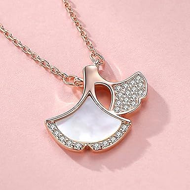 Frontier Blossom: Women's Necklace